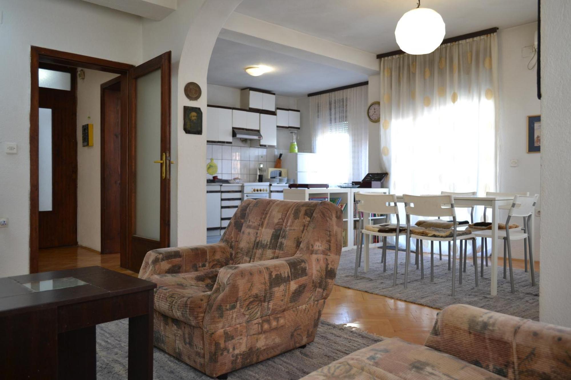 Apartment In Прилеп Экстерьер фото